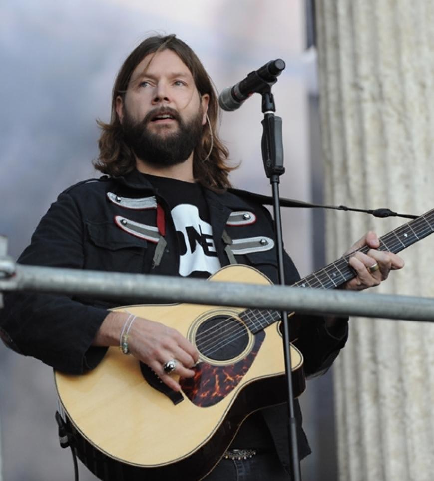 In der Halbzeit gab Rea Garvey von der Band