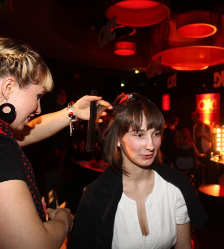 Eine VIP-Gewinnerin in der OK! Beauty-Lounge