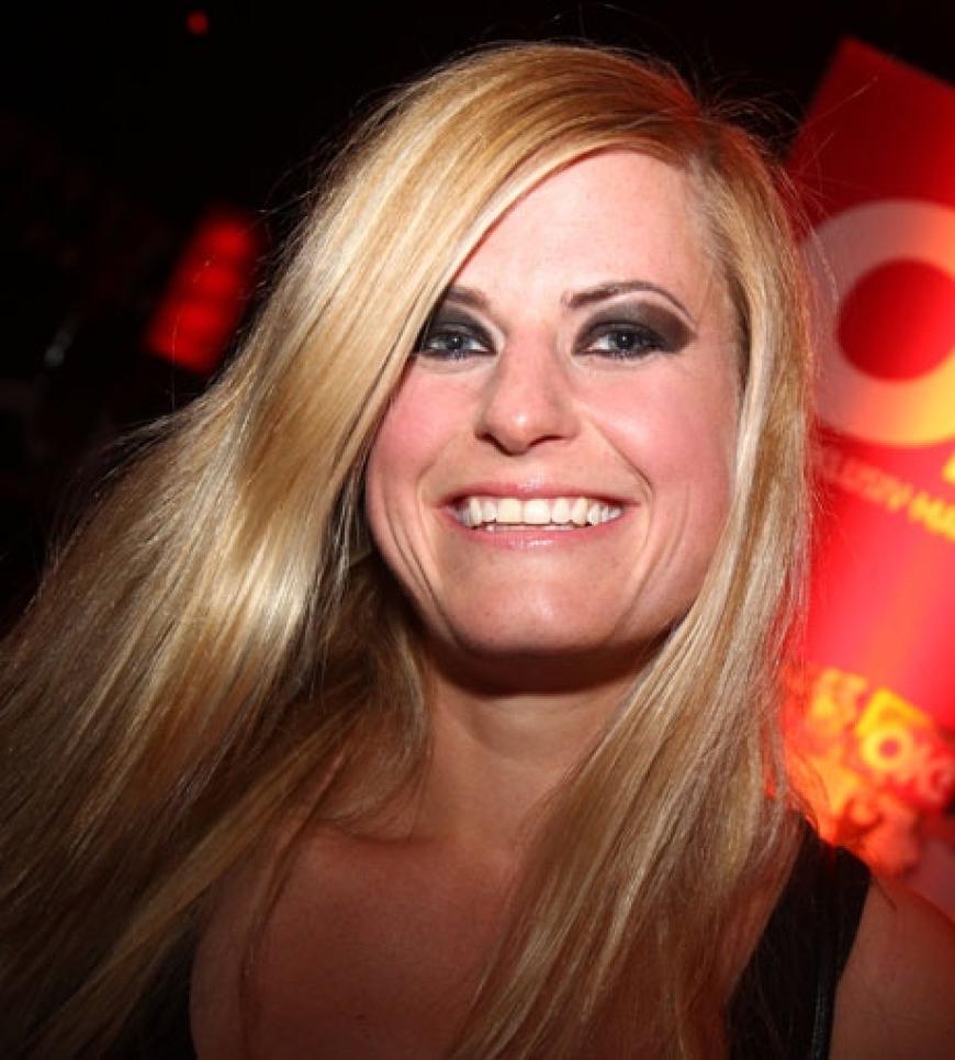 So strahlt eine Siegerin: Die VIP-Gewinnerin mit ihrem Party-Make-up