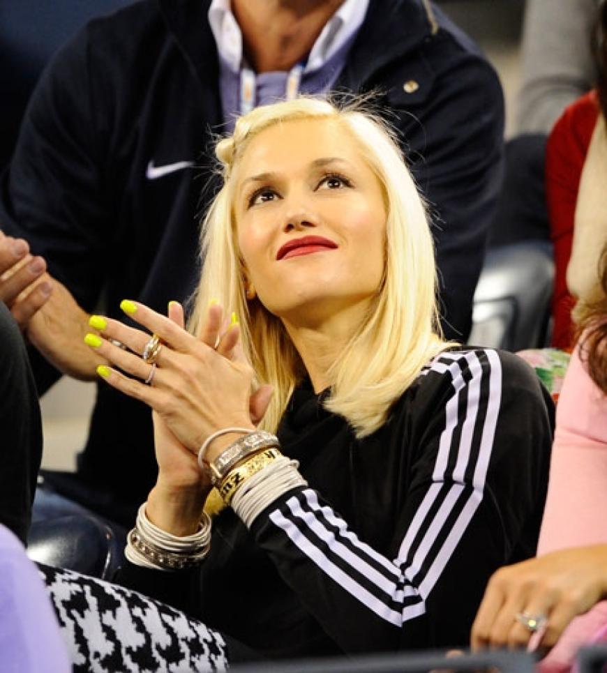 Sängerin Gwen Stefani mischte sich unter das Publikum und feuerte ihren Favoriten ordentlich an
