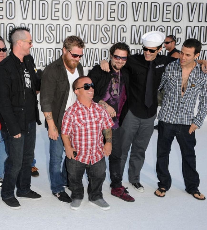 Sechs Jungs, die eine Menge Spaß haben: Der Cast von Jackass 3D