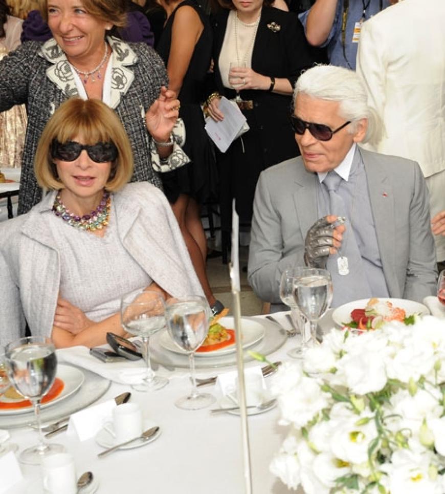 Zwei, die sich verstehen: Anna Wintour darf neben Karl Lagerfeld am Dinner teilnehmen