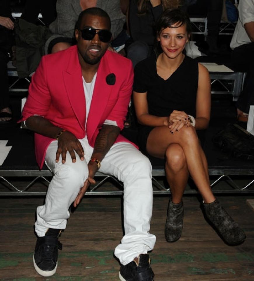 Kanye West und Schauspielerin Rashida Jones durften in der ersten Reihe bei der Show von 3.1 Phillip Lim sitzen