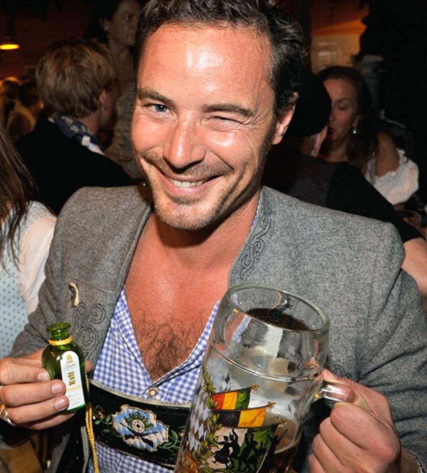 John Friedmann lässt es beim traditionellen Wiesnstammtisch krachen