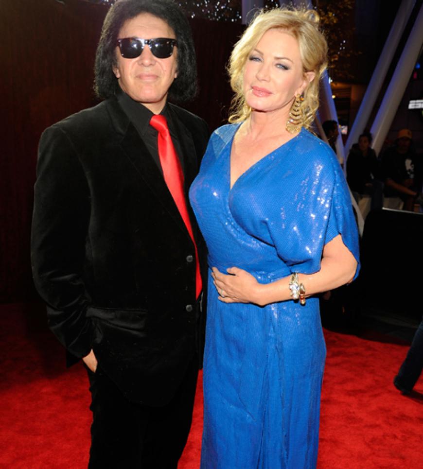 Gitarrist Gene Simmons kam ganz brav. An seiner Seite: Ehefrau Shannon Tweed