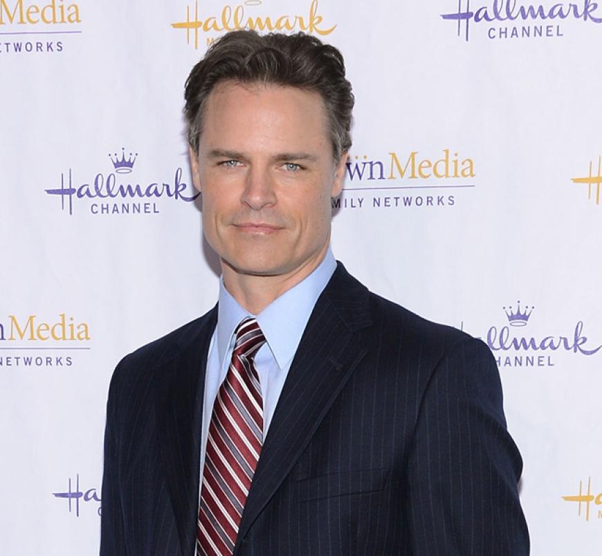 Nach und nach komplettiert sich der Cast der Bestsellerverfilmung: Dylan Neal wird die Rolle von