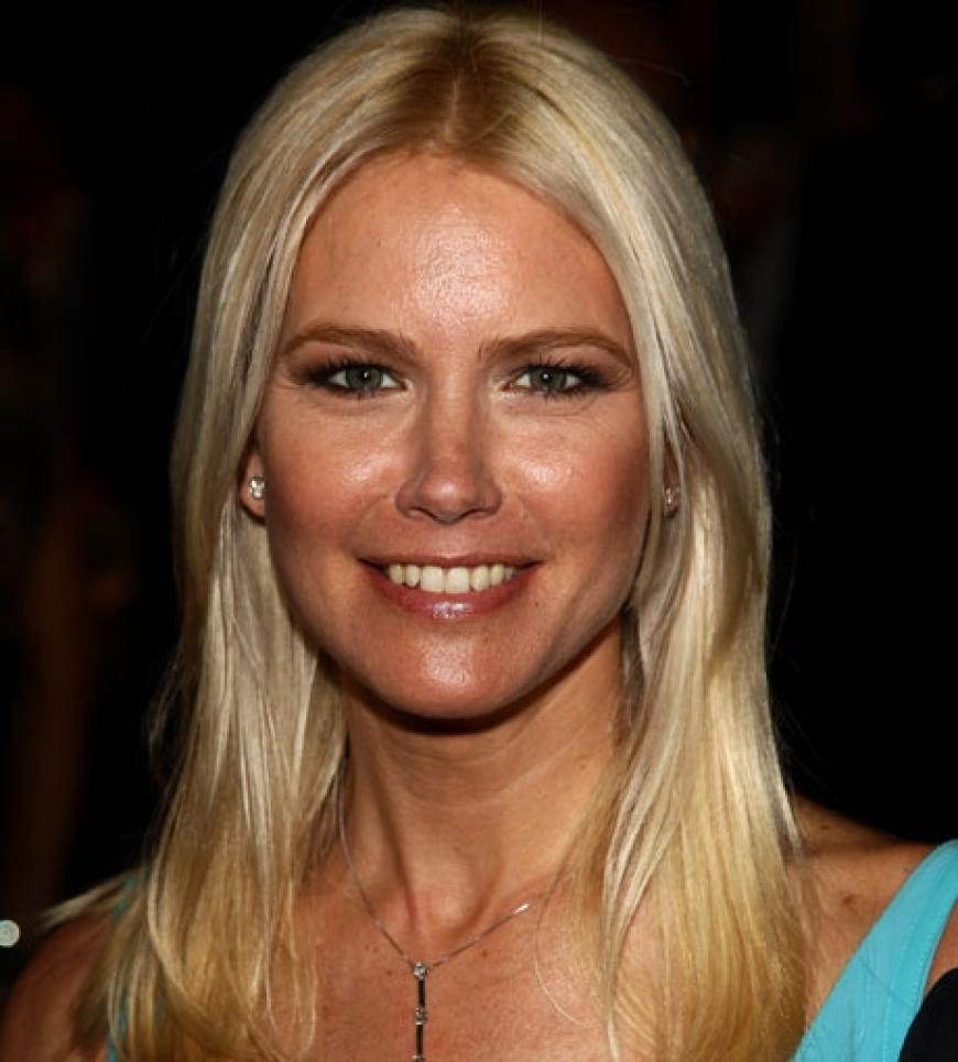 January Jones sah mit ihrem gebräunten Teint ungewohnt aus. Viele hätten sie fast nicht erkannt ...