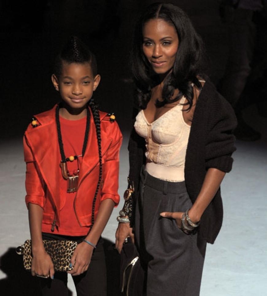 Jada Pinkett-Smith und Töchterchen Willow besuchten auch die Dolce & Gabbana Show