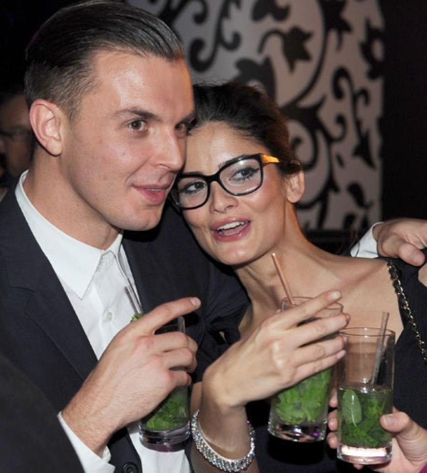 Fremdflirt? Eigentlich ist Shermine Sharivar mit
