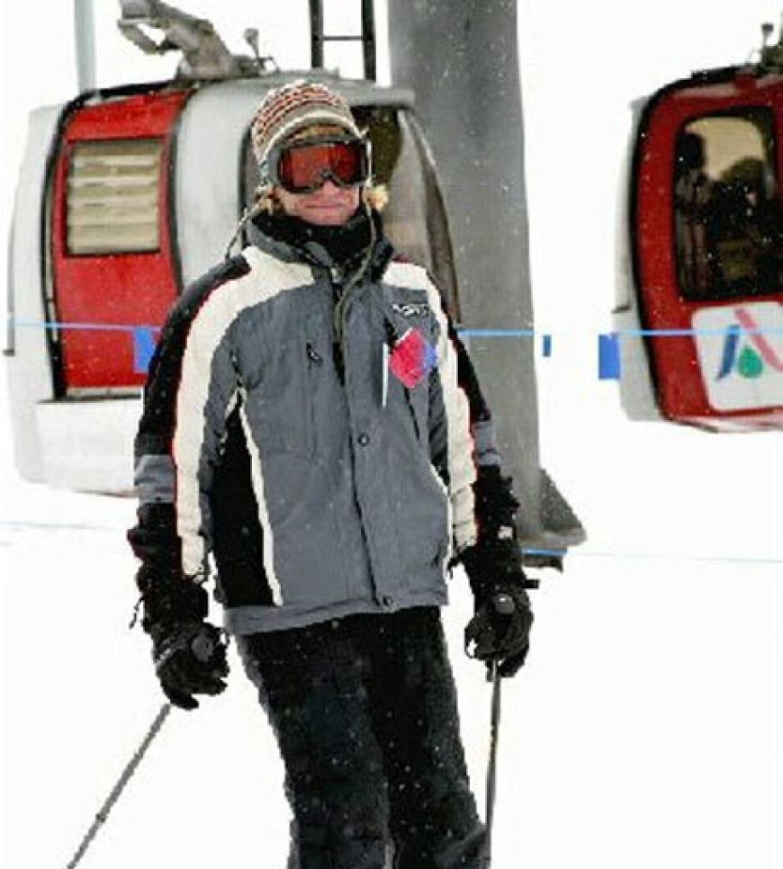Hätten Sie diesen jungen Mann erkannt? Es ist Sänger Jon Bon Jovi, der in Aspen/Colorado urlaubte