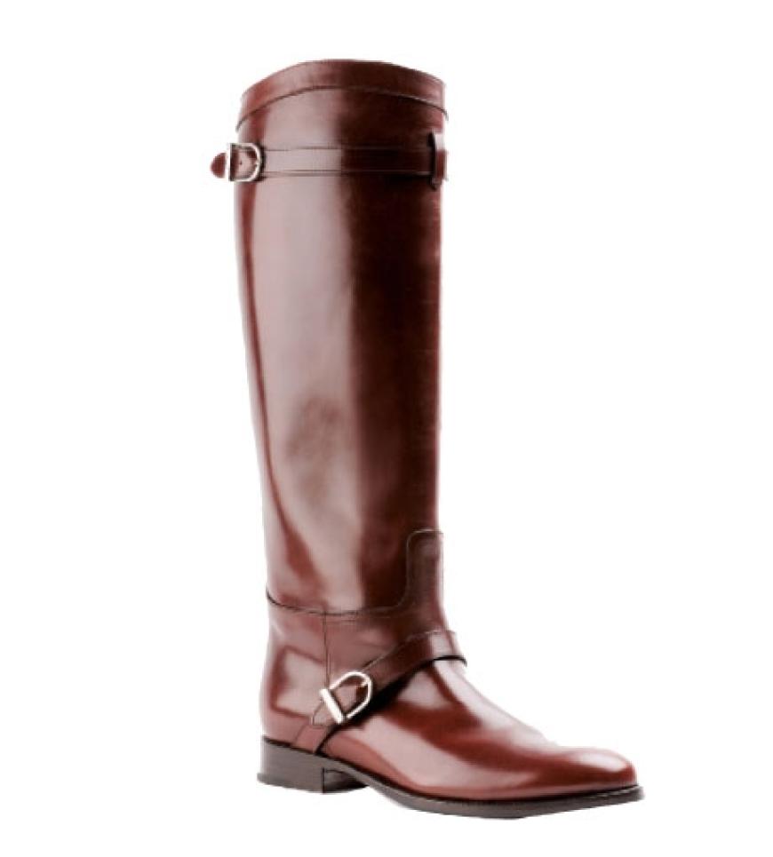 Am schönsten wirken diese Stiefel in Kombination mit schmalen Hosenformen. Brit-Look von Unützer, ca. 630 Euro