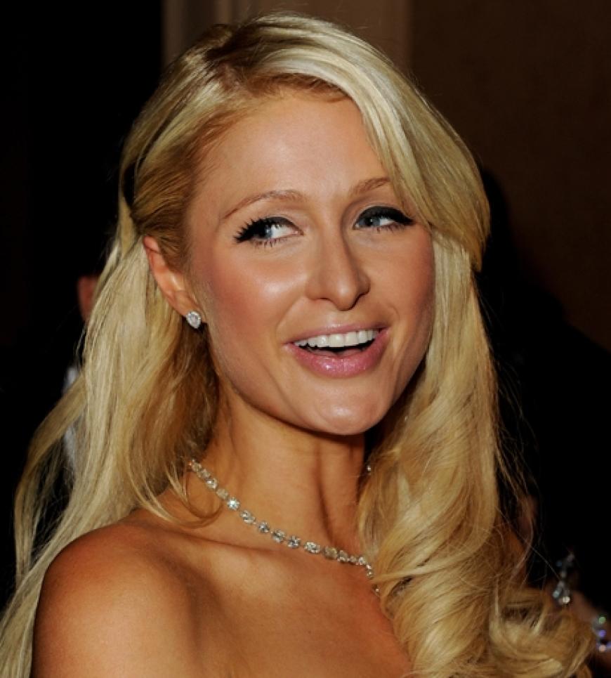 Paris Hilton hat gut lachen. Die Hotelerbin ist nach ihrer Koks-Affäre noch einmal mit einem blauen Auge davongekommen. Sie muss nicht ins Gefängnis