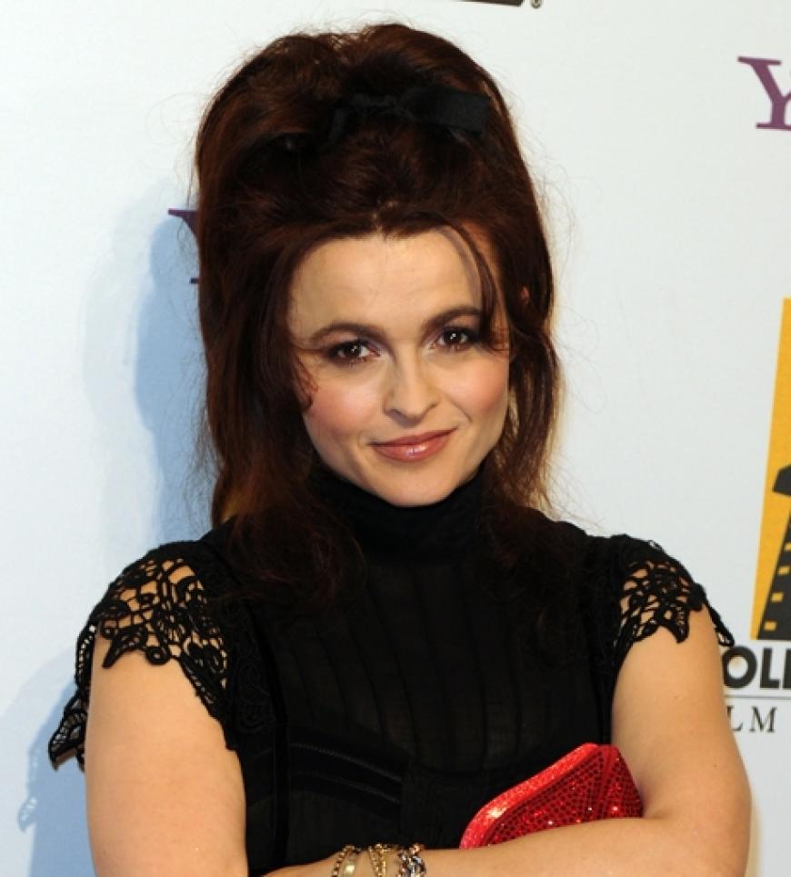 Helena Bonham Carter liebt schräge Outfits und Frisuren