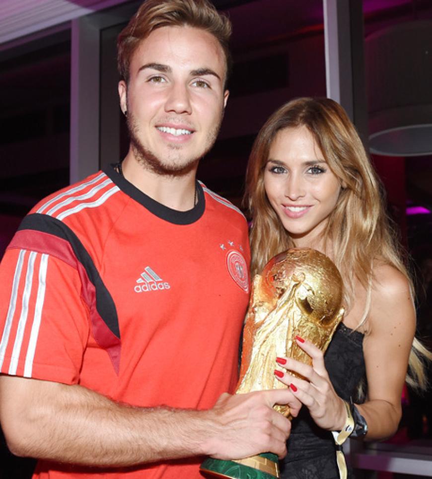 Mario Götze und seine Freundin auf der Party nach dem WM-Finale in Brasilien