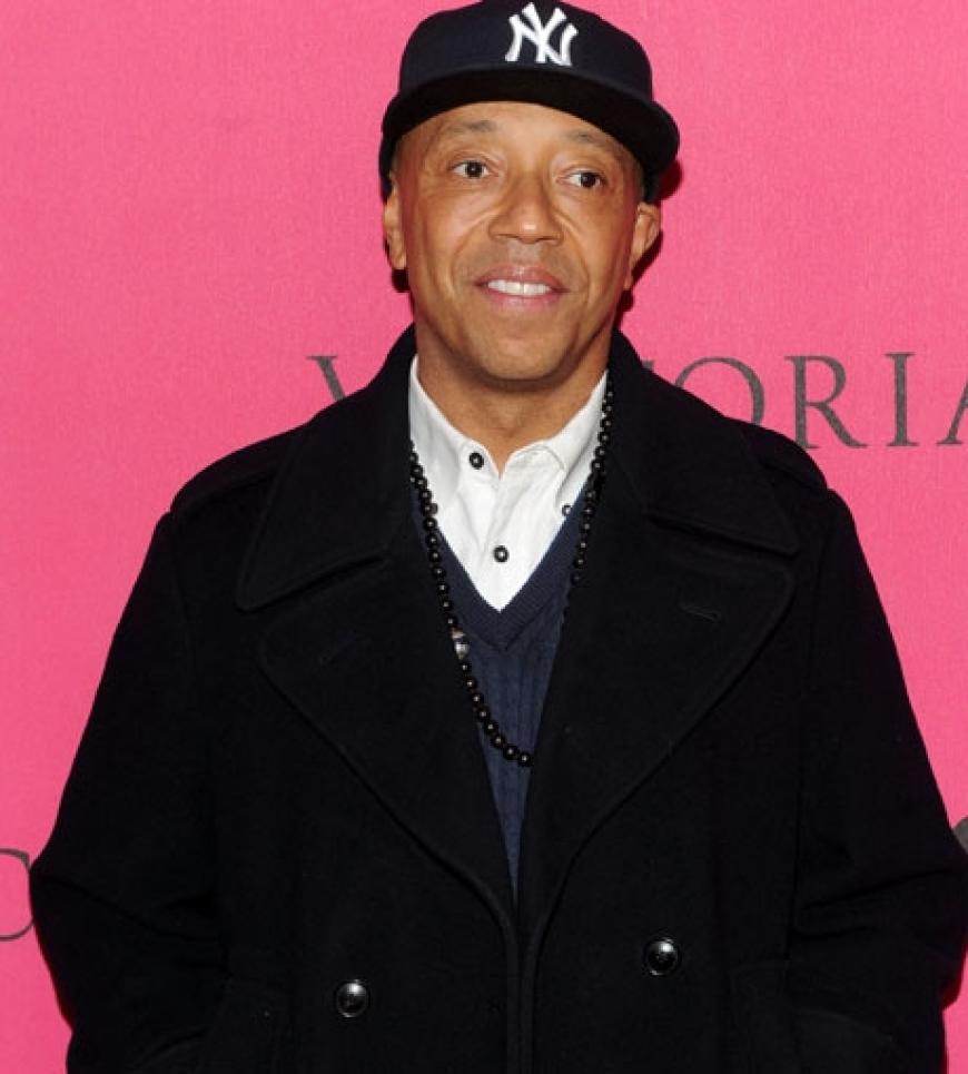 Musik-Mogul Russell Simmons wollte sich diese sexy Show natürlich nicht entgehen lassen