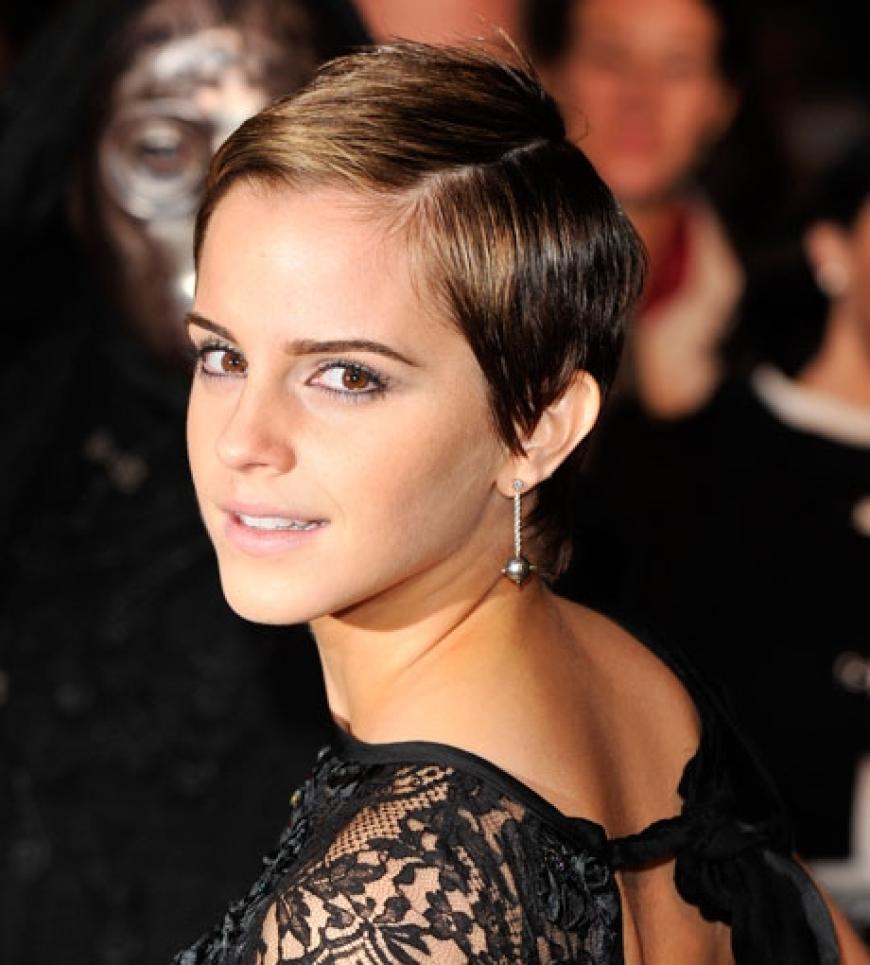 Karriere-Frau Emma Watson: Sie studiert, schauspielert und modelt nebenbei für die Marke Burberry