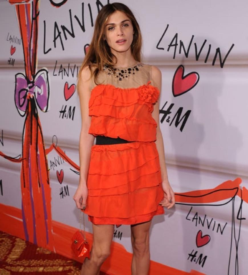 Model Elisa Sednaoui - natürlich in Lanvin for H&M