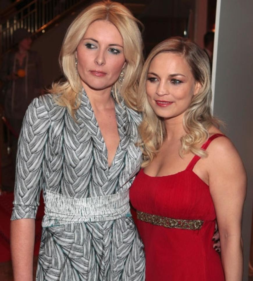 Simone Kahn und Regina Halmich
