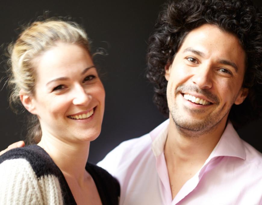 Beauty-Redakteurin Anna-Leena mit Make-Up-Artist Boris Entrup ...