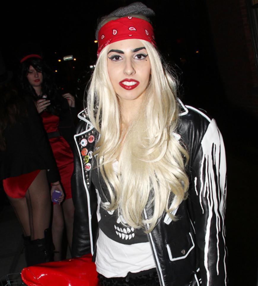 Fast wie das Original: Ein Gast kam als Lady GaGa zur Party von Topmodel Miranda Kerr nach New York