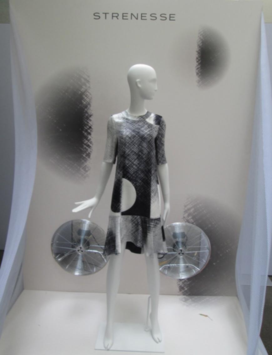 Eine Strenesse-Fashion-Installation