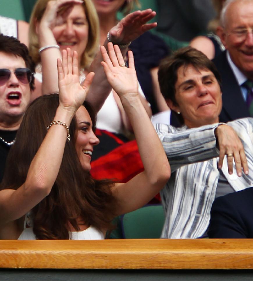 Laola! Kate hat Spaß beim Tennisturnier