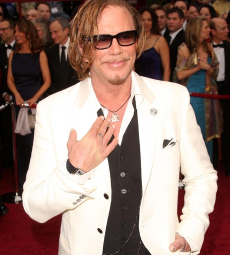 Mickey Rourke musste sich geschlagen geben. Der Star aus