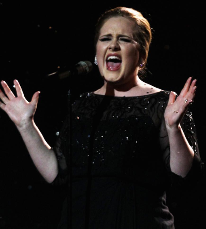 Wieder zurück auf der Bühne: Adele präsentierte ihren Song