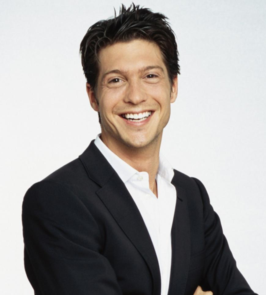 ... Schauspieler und Moderator Sebastian Deyle, 34. Das Liebes-Outing kam sehr überraschend. Dennoch: Wir wünschen dem Paar alles Gute!