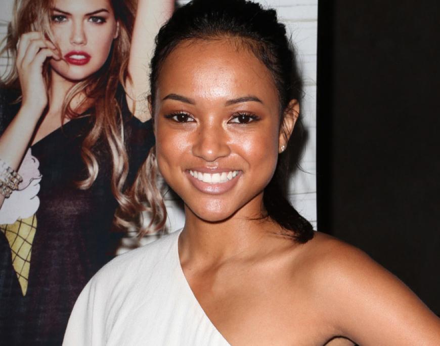 Und auch Chris Brown war wieder liiert: Mit dem Model Karrueche Tran. Diese Beziehung beendete Chris allerdings, nachdem er 2012 wieder mit Rihanna anbandelte