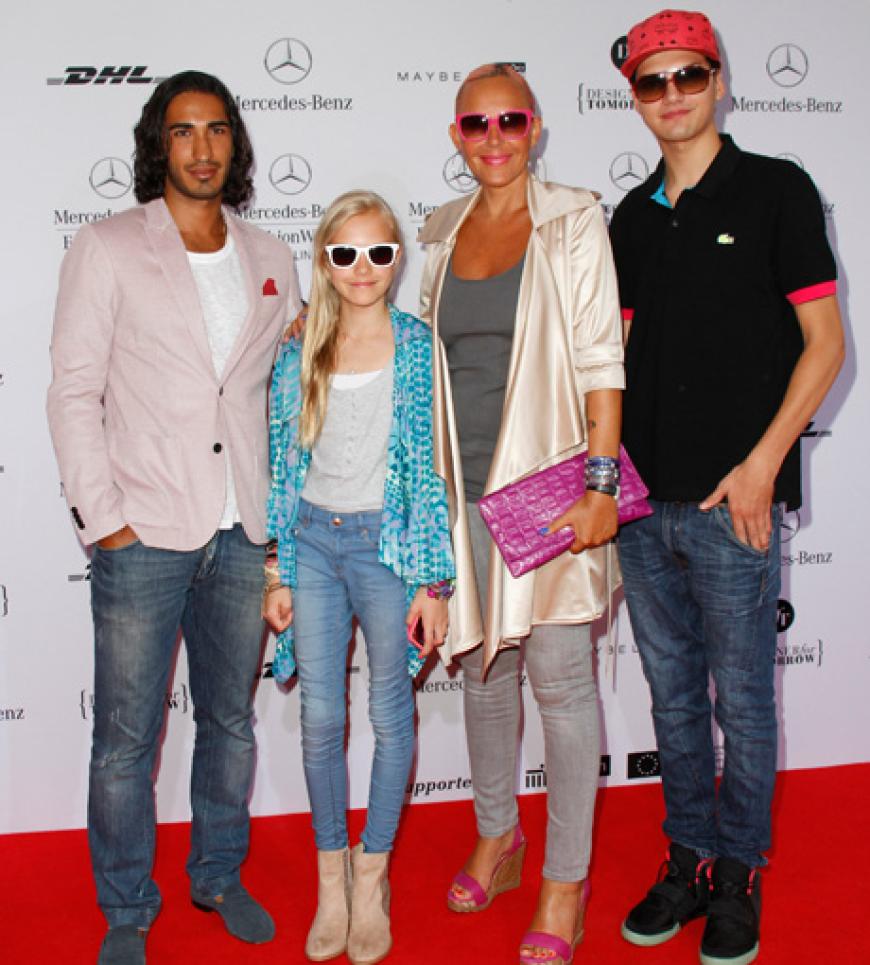 Finale auf der Fashion Week: Die Modewoche ging mit am 8. Juli zu Ende. Zahlreiche Promis (wie hier die Ochsenknecht-Familie), zig Designer und Models trafen sich in der letzten Woche in der Hauptstadt. OK! hat die Bilder