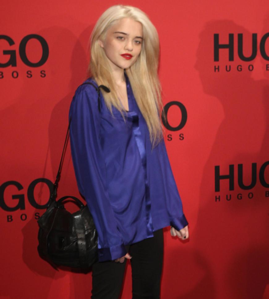 Sky Ferreira posierte für die Fotografen