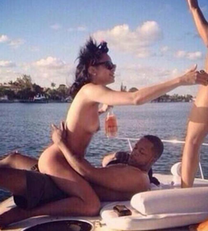 Ist diese nackte Dame tatsächlich Rihanna?