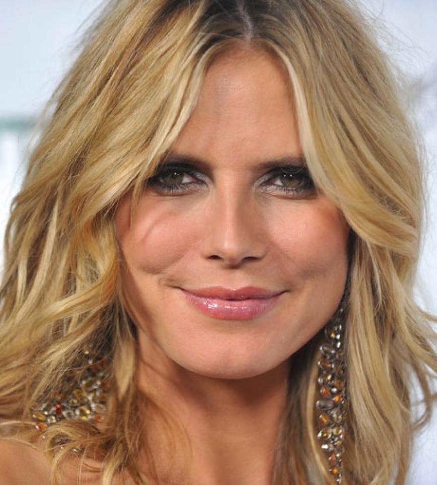 So schön ist Heidi Klum. Eigentlich könnte sich die 36-Jährige entspannt auf die Geburt ihres nächsten Kindes vorbereiten. Doch Innehalten, einfach relaxen und die Seele baumeln lassen - das gehört offenbar nicht zum Naturell unseres erfolgreichen Topmodels