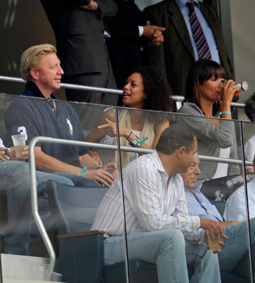 Boris und Lilly auf der VIP-Tribüne. Es war das erste Bundesliga-Spiel in dieser Saison