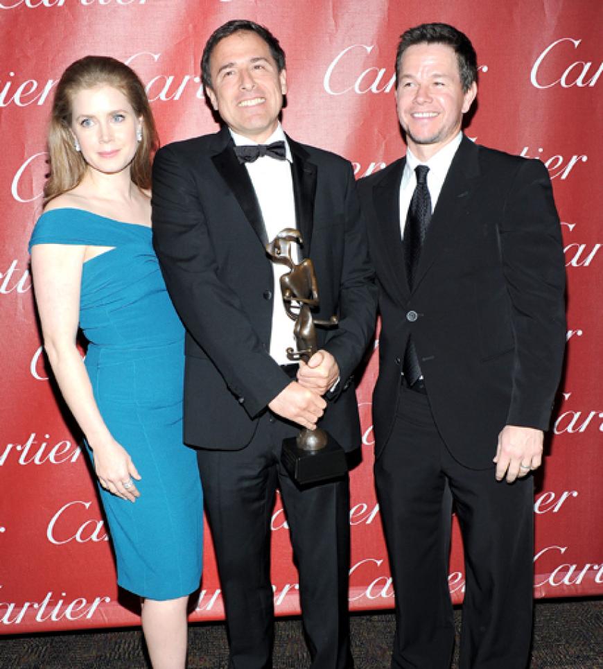 ... auf dem roten Teppich posierten sie erst brav mit David O. Russell