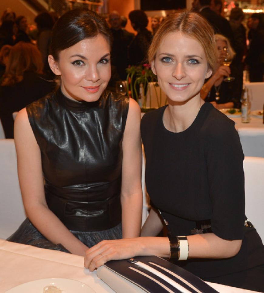 Model Eva Padberg (r.) und Schauspielerin Nadine Warmuth (l.) amüsierten sich bei der Eröffnungsparty zum Film