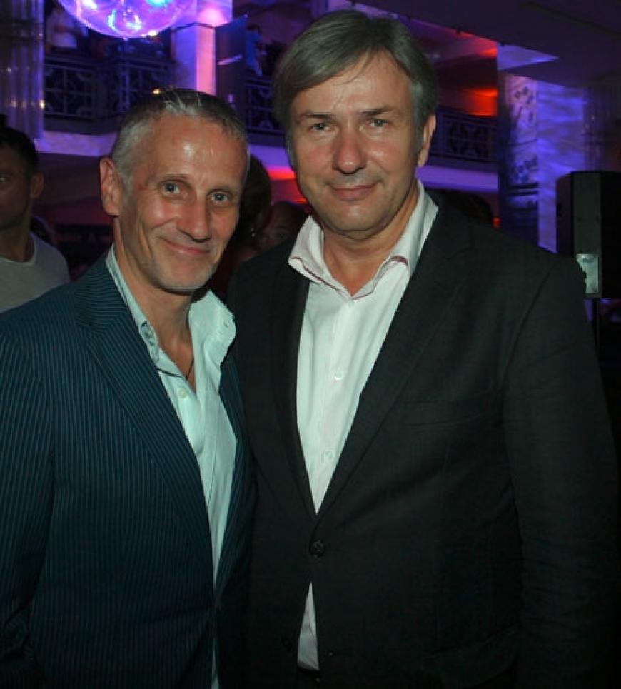 Berlins Bürgermeister Klaus Wowereit und sein Partner Jörn Kubicki feiern auf der Party des Labels Michalsky