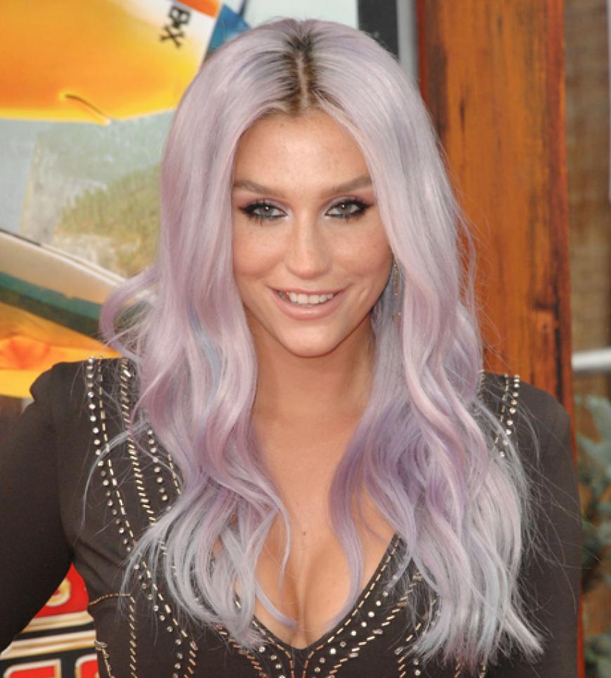 Kesha hingegen mags eher in soften violett. Cool, oder?