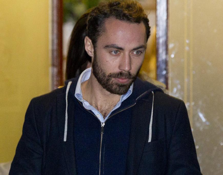 Der werdende Onkel, Kates jüngerer Bruder, James Middleton, verlässt das Krankenhaus