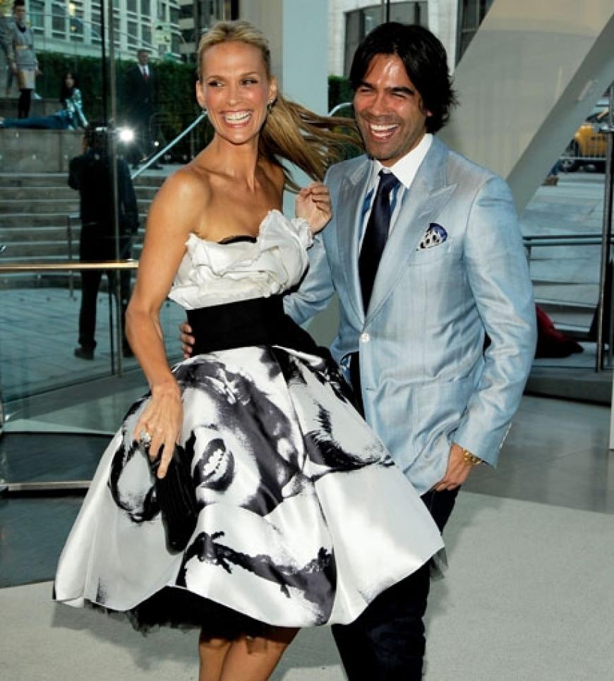 Gute Laune: Molly Sims und ihr Begleiter