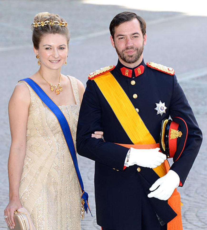 Natürlich sind auch die Vertreter der anderen Königshäuser anwesend. Hier Stephanie und´ Prince Guillaume´ von Luxemburg´