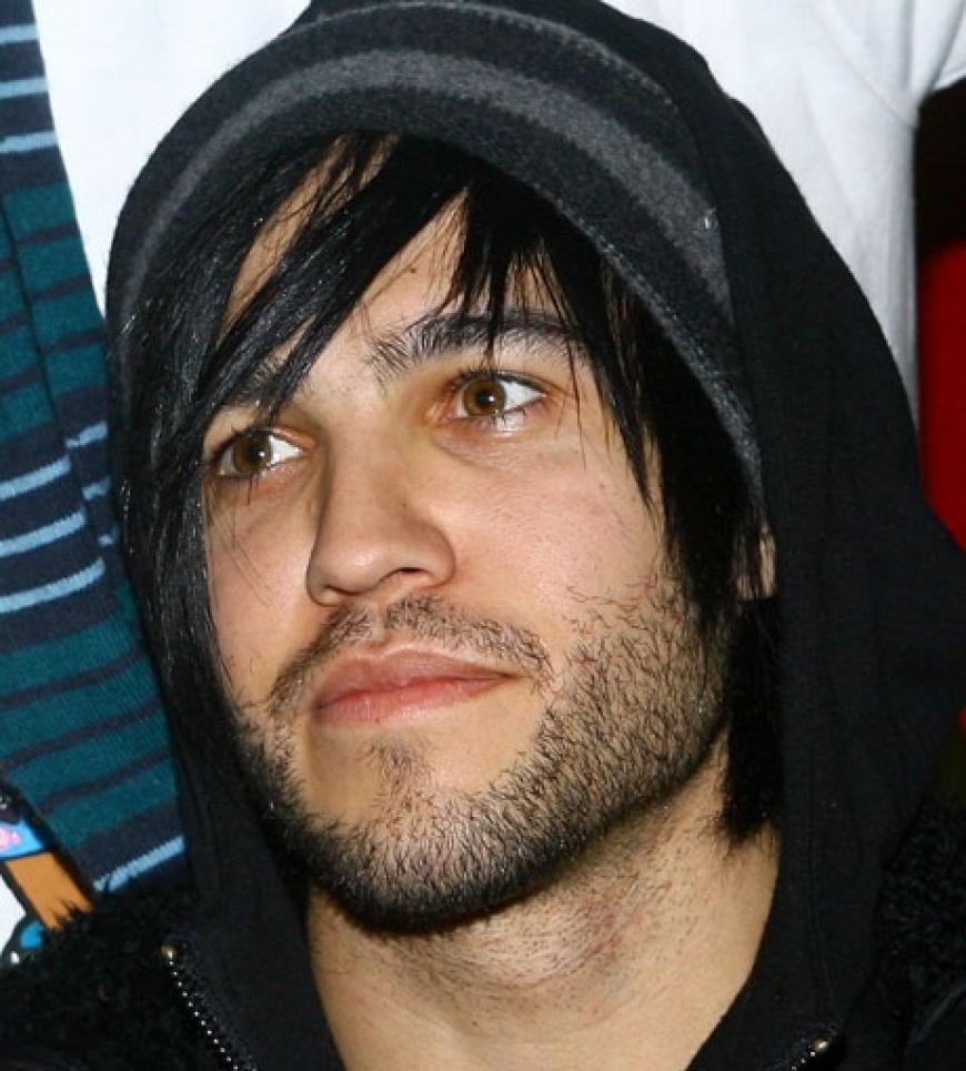 Pete Wentz lässt sich einen Dreitagebart wachsen. Geschmackssache ...