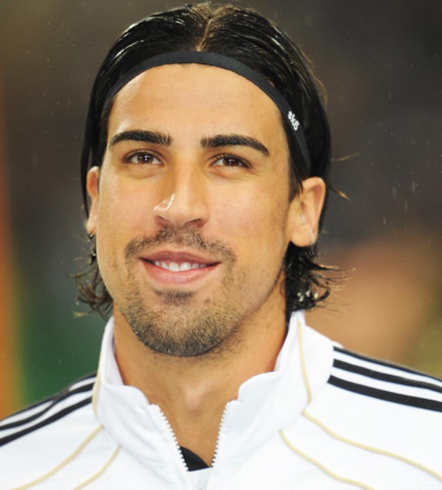 Kommt nicht nur bei Topmodel Lena Gercke hervorragend an - sondern auch bei uns: Sami Khedira