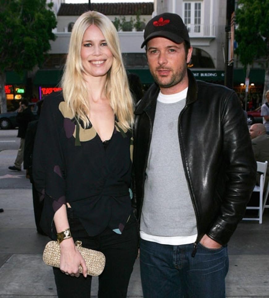 Unser deutsches Topmodel Claudia Schiffer undi ihr Mann Matthew Vaughn gaben ihren Kindern die Namen Clementine, Caspar und Cosima Violet