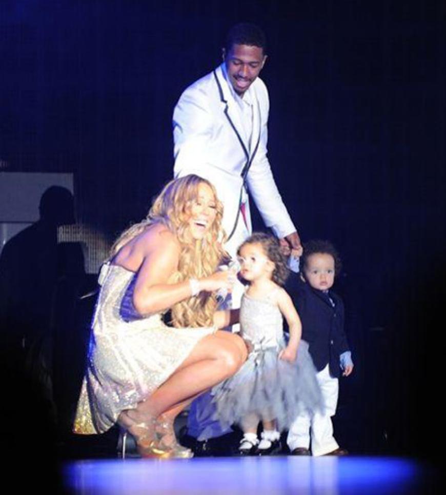 Mariah Carey trat zu Silvester in Australien auf und begrüßte auf der Bühne ihre süßen Zwillinge und ihren Gatten