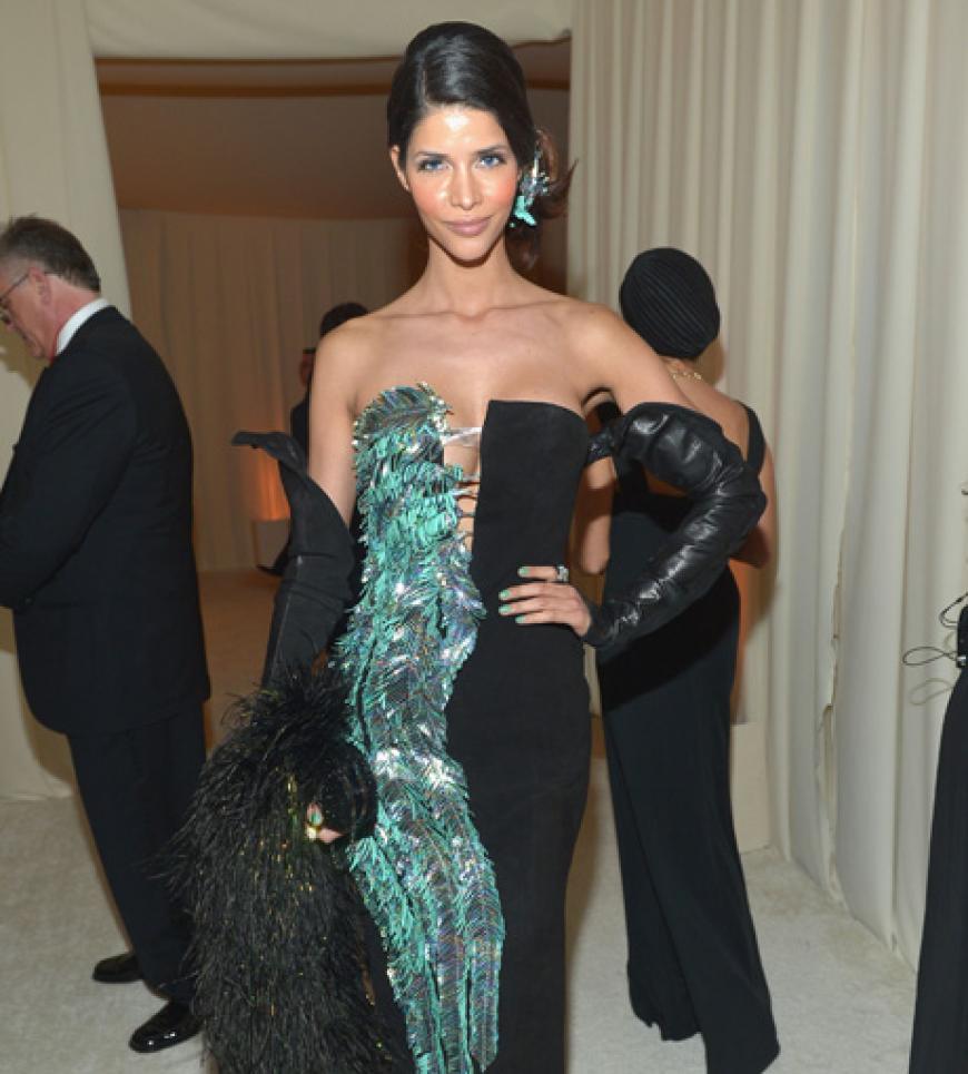 Micaela Schäfer hat es wirklich geschafft. Sie war bei der Oscar Viewing Party 2013 von Elton John