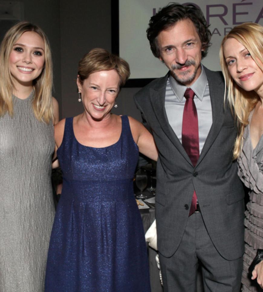 Elizabeth Olsen, Claudia Lewis, John Hawkes
