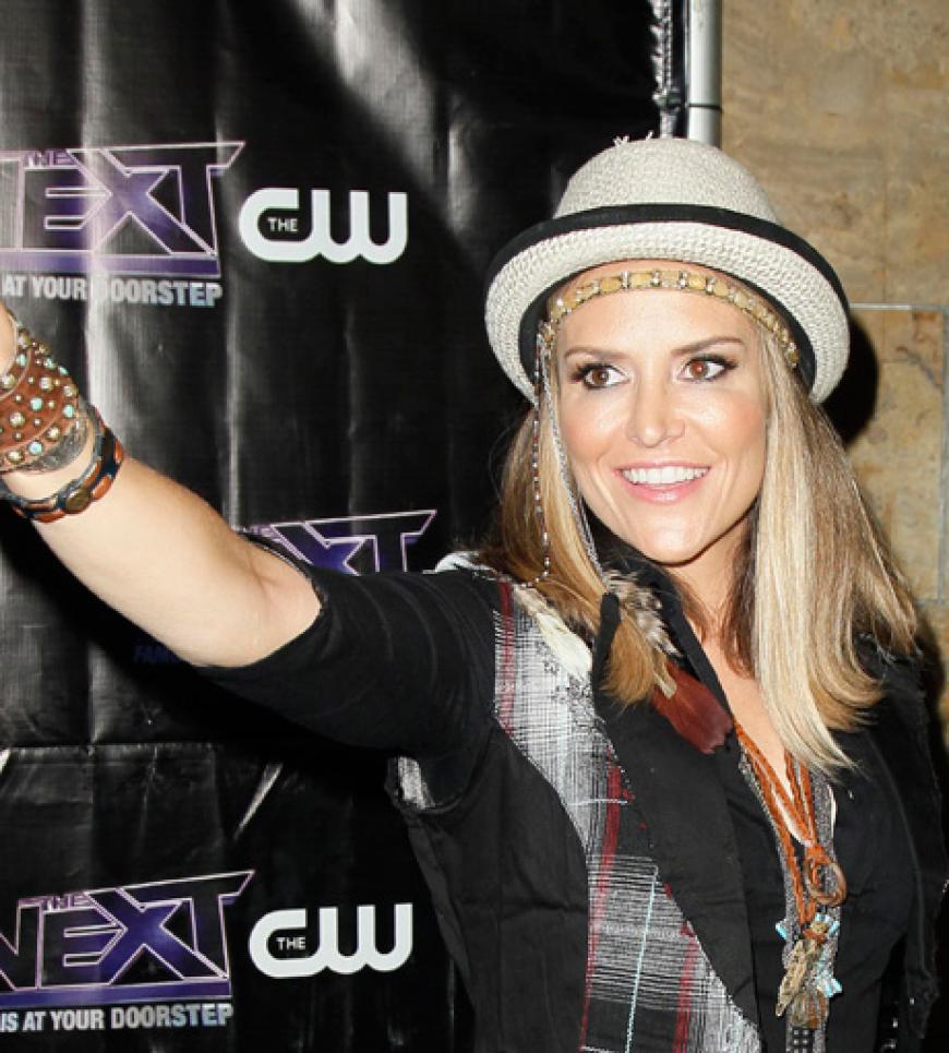 Auch Sheens Ex-Frau Brooke Mueller hatte 2012 zu kämpfen - die 35-jährige zweifache Mutter ließ sich zum 19. (!) Mal in die Entzugsklinik einliefern...