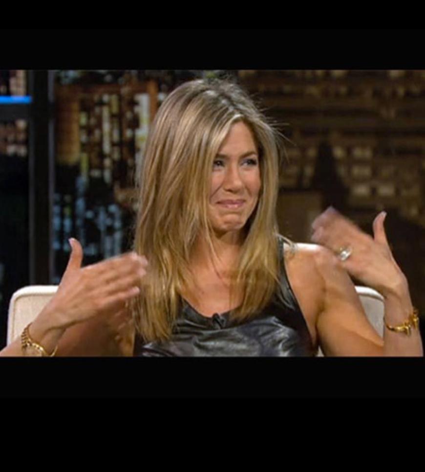 Privat wie nie: Jennifer Aniston weint vor laufenden Kameras, als sie vom Heiratsantrag ihres Verlobten Justin Theroux schwärmt
